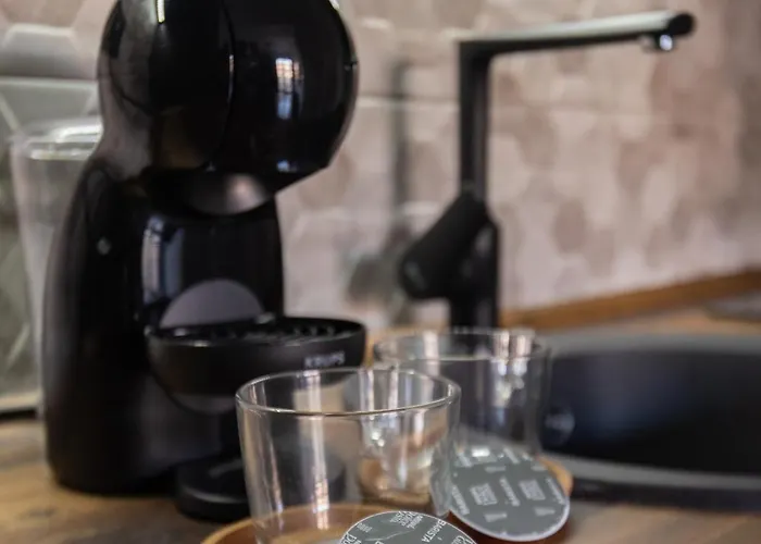 Luxury Adrianna 2 Daire